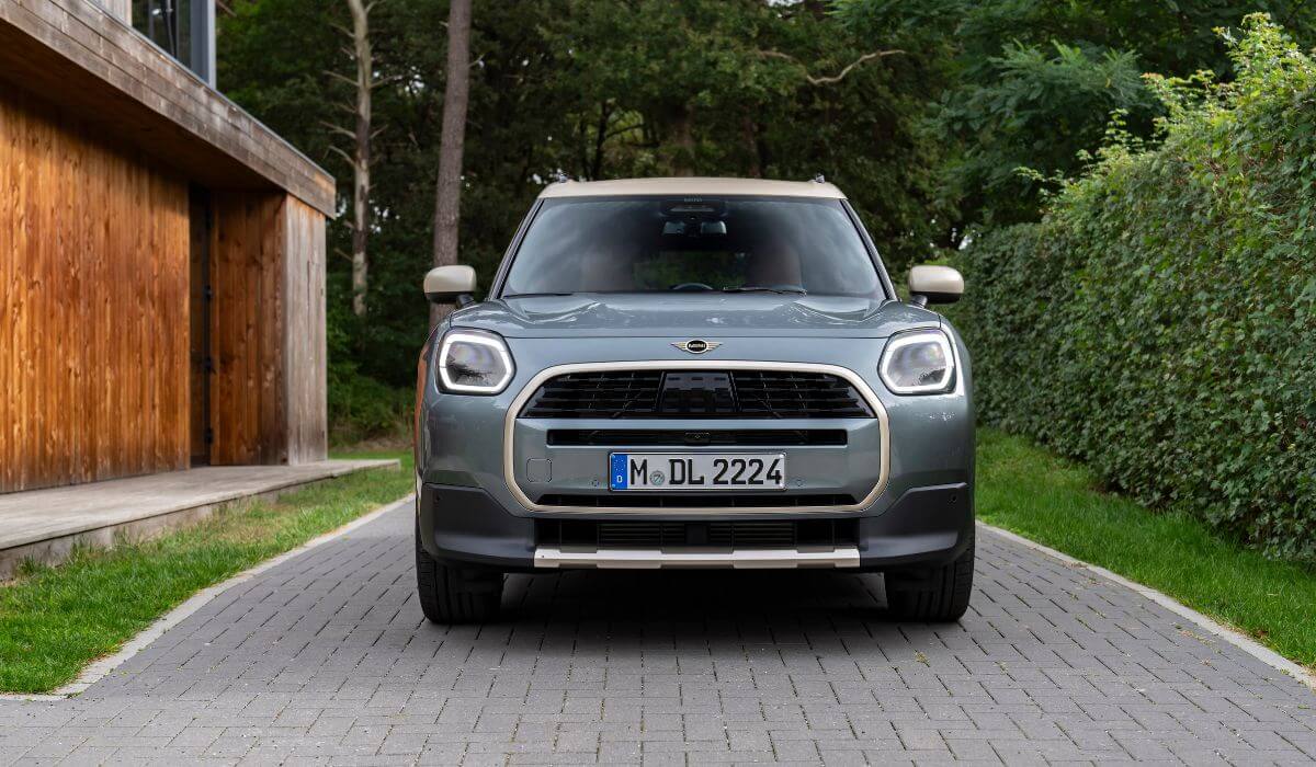 mini has recalled 13 countryman and cooper vehicles due to a brake booster fault