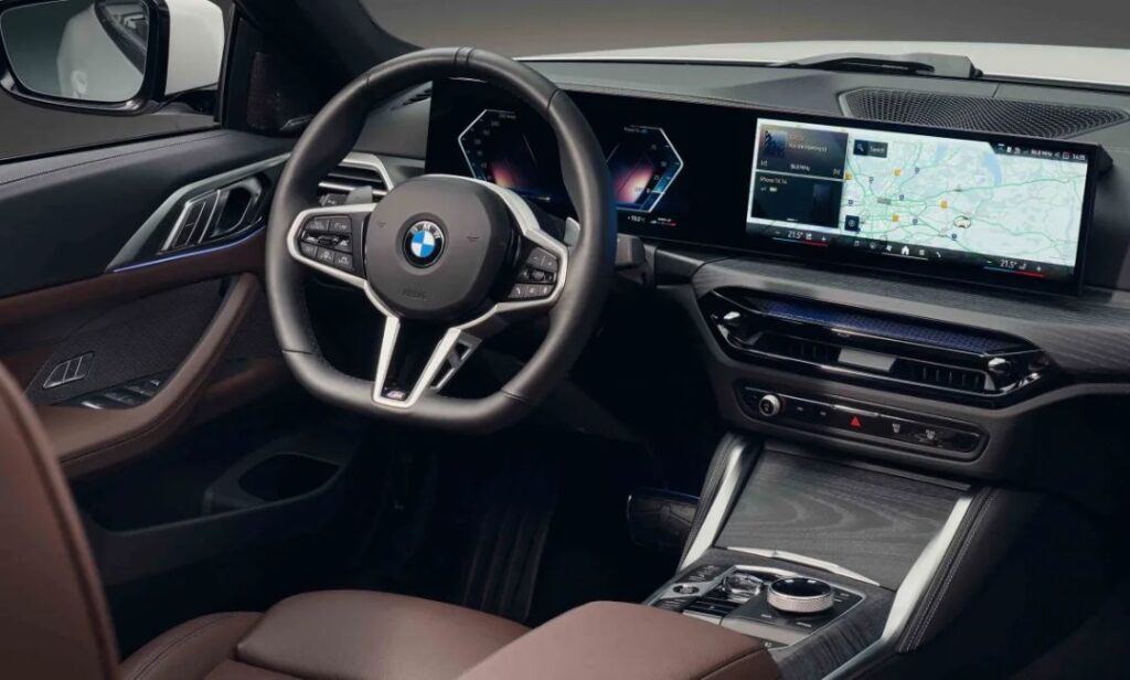 2024 BMW 4 Series Convertible Dashboard